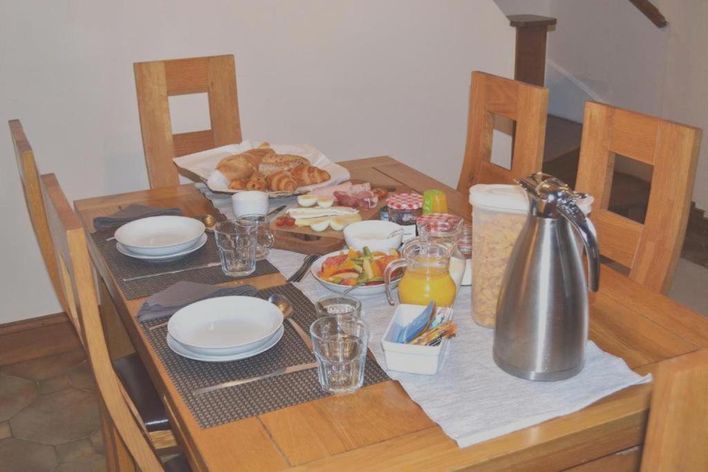 Les Bruyeres B&B Montbron Ngoại thất bức ảnh